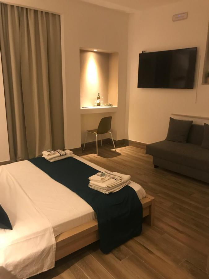Sicitaly Panzió Aci Castello Kültér fotó